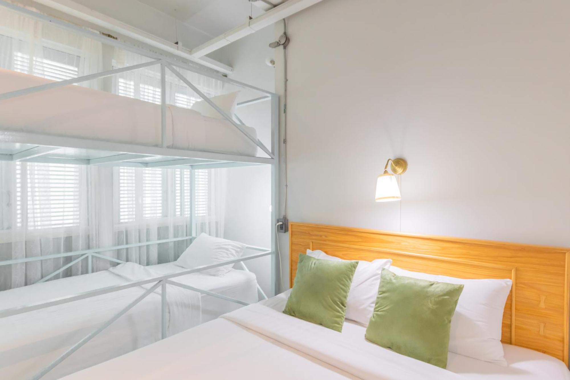 Latima Boutique Hostel Канчанабури Экстерьер фото